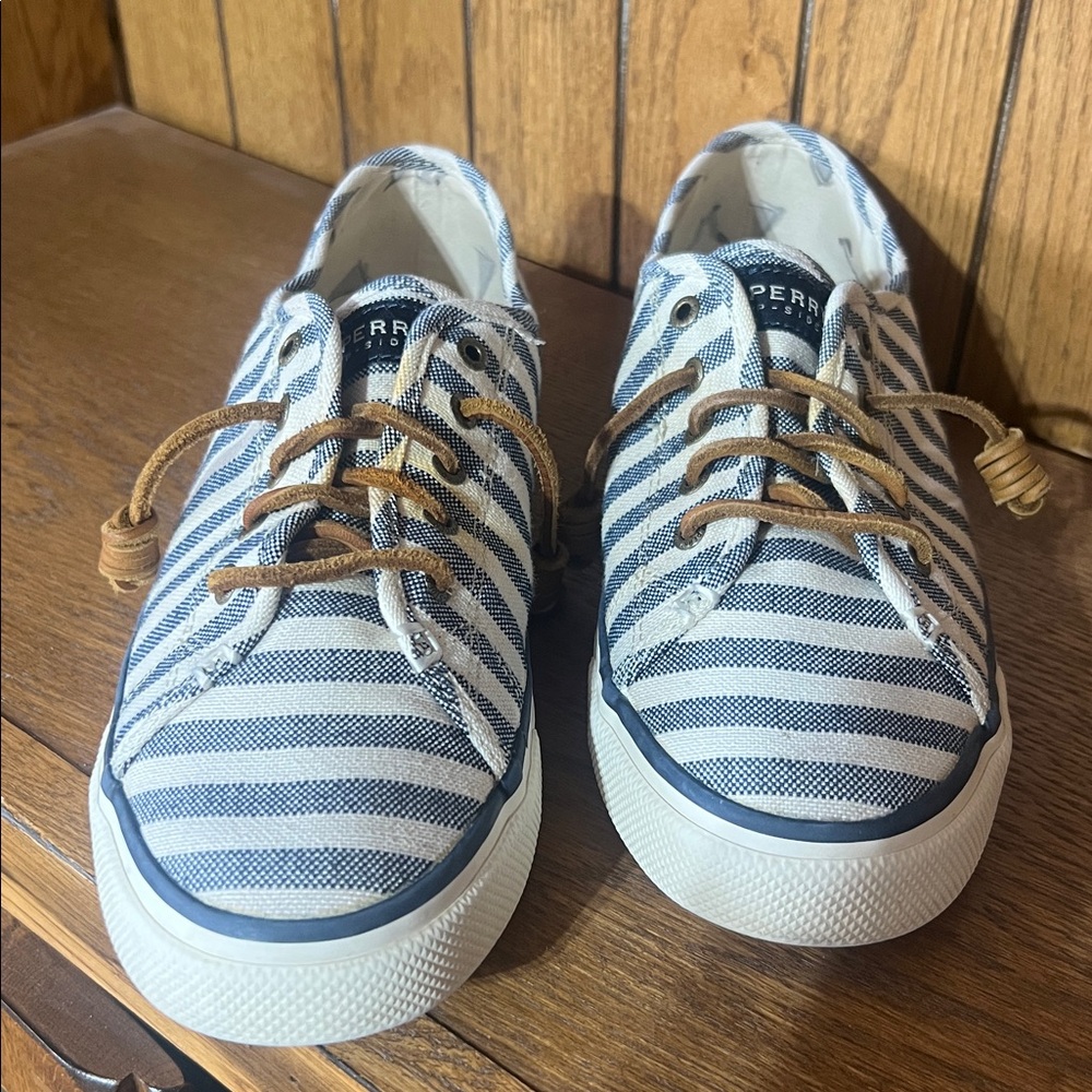 SPERRY Striped speedy Canvas Sneakers with Rope Laces